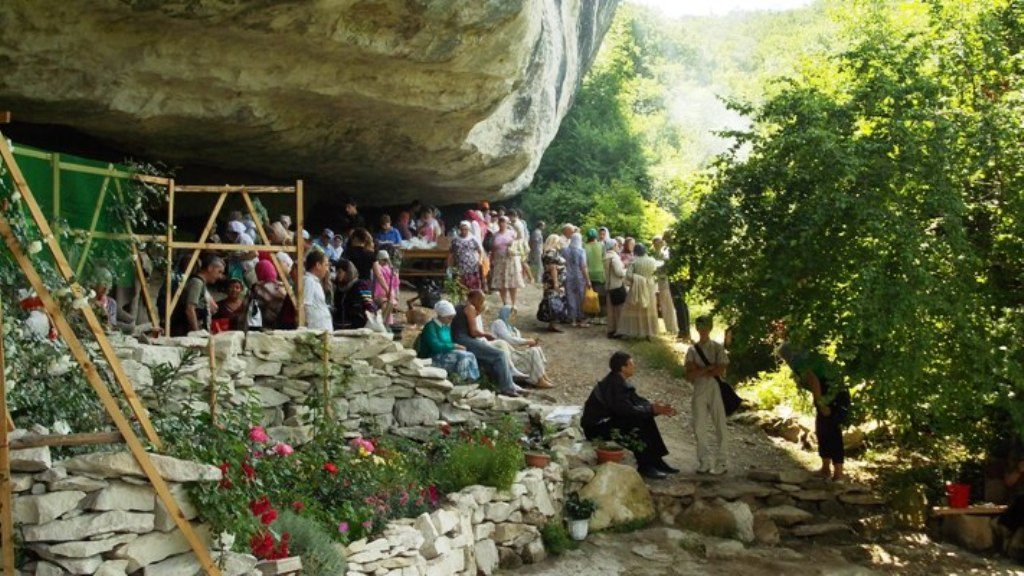 Июнь 2011 престольный праздник в монастыре Феодора Стратилата